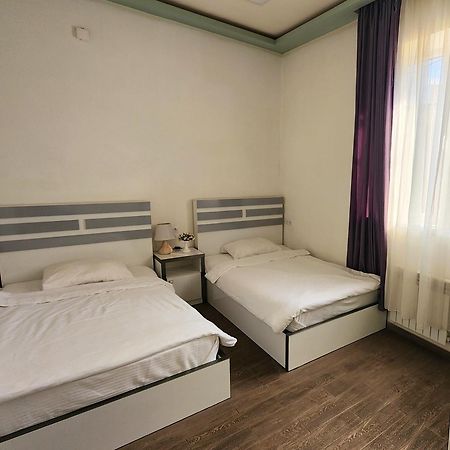 Puzzle Space Hostel Yerevan Luaran gambar