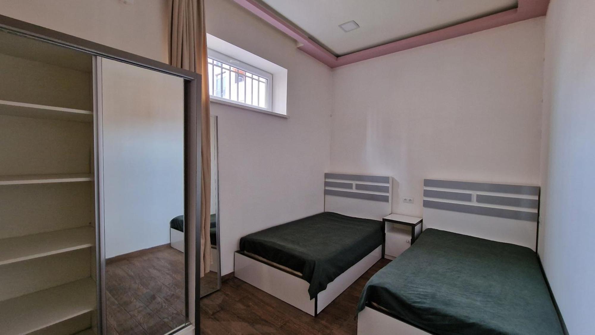 Puzzle Space Hostel Yerevan Luaran gambar